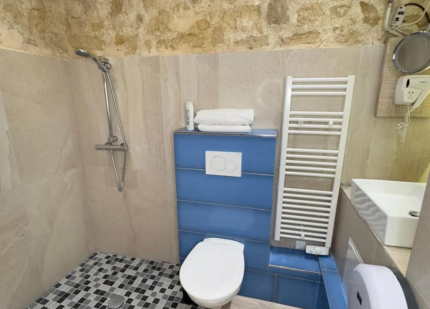 Charles V Flat Ground Floor Apartment Paris 0*,